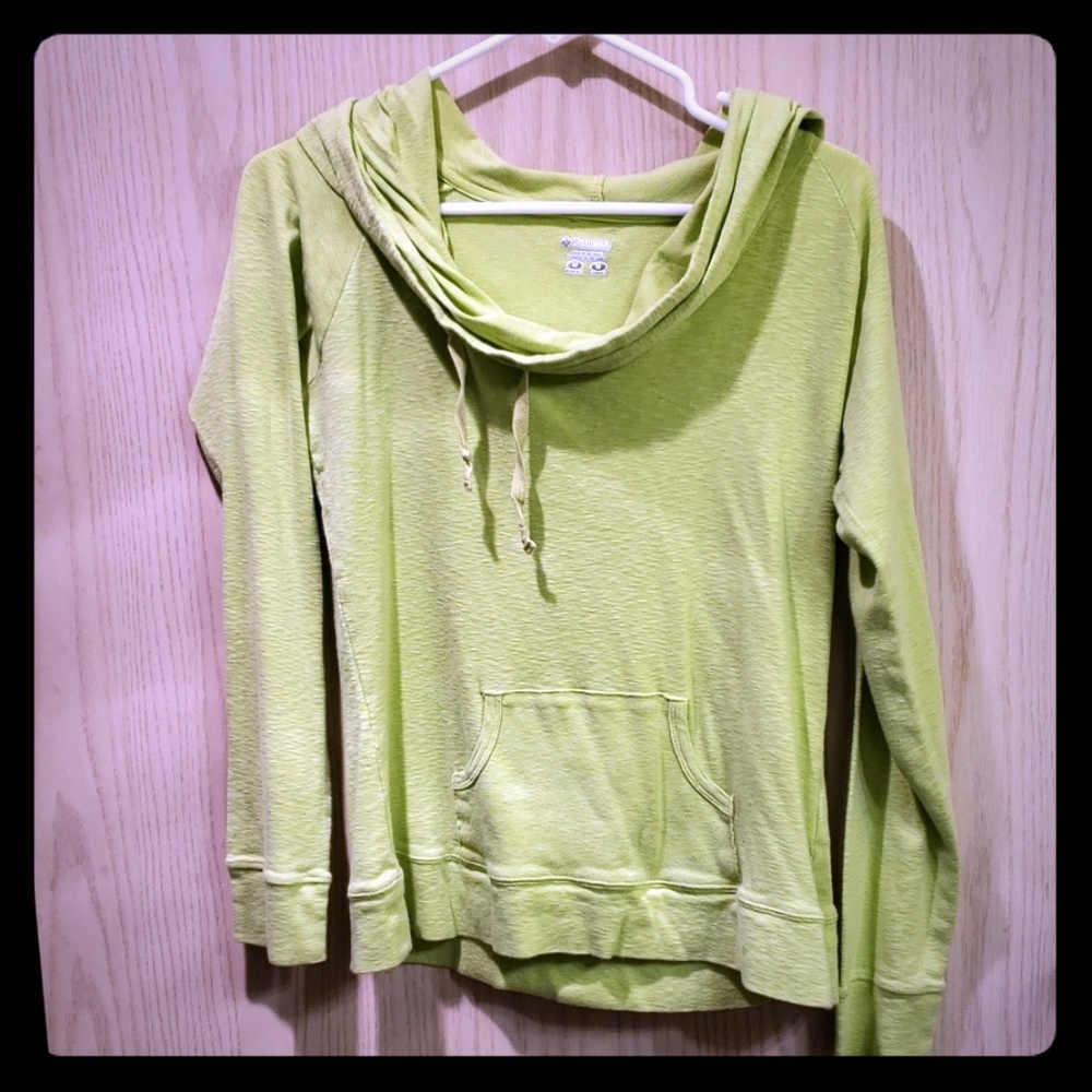 Columbia long sleeve shirt